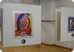 Artist Martina Shapiro painting from Elena Miro exhibition in Milano, Italy.