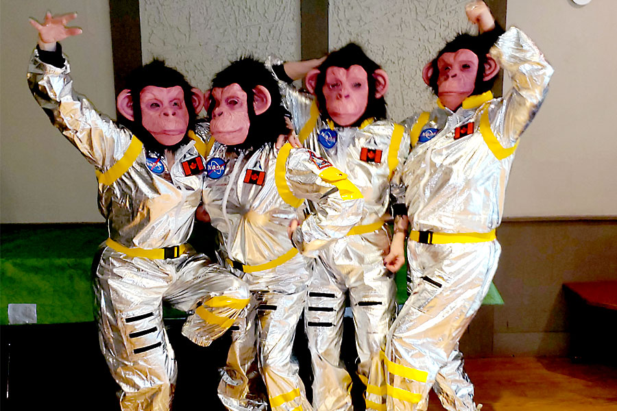 FUN_Costume-Winners-planet-of-the-apes.jpg