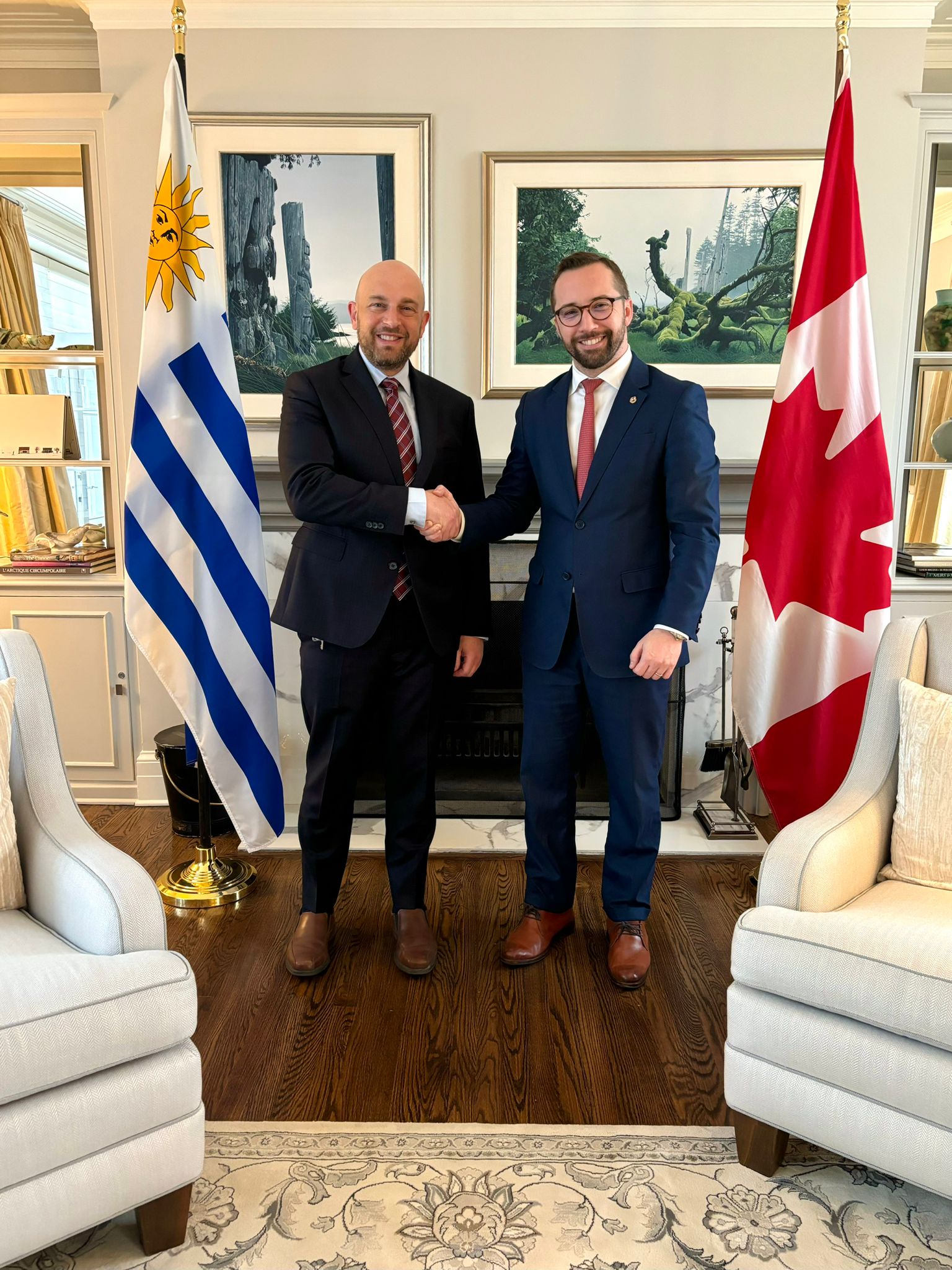 jueves 13 de junio de 2024, VII reunión del mecanismo de consultas y coordinación bilateral entre Uruguay y Canadá - ADM Glen LInder y Viceministro Nicolas Albertoni