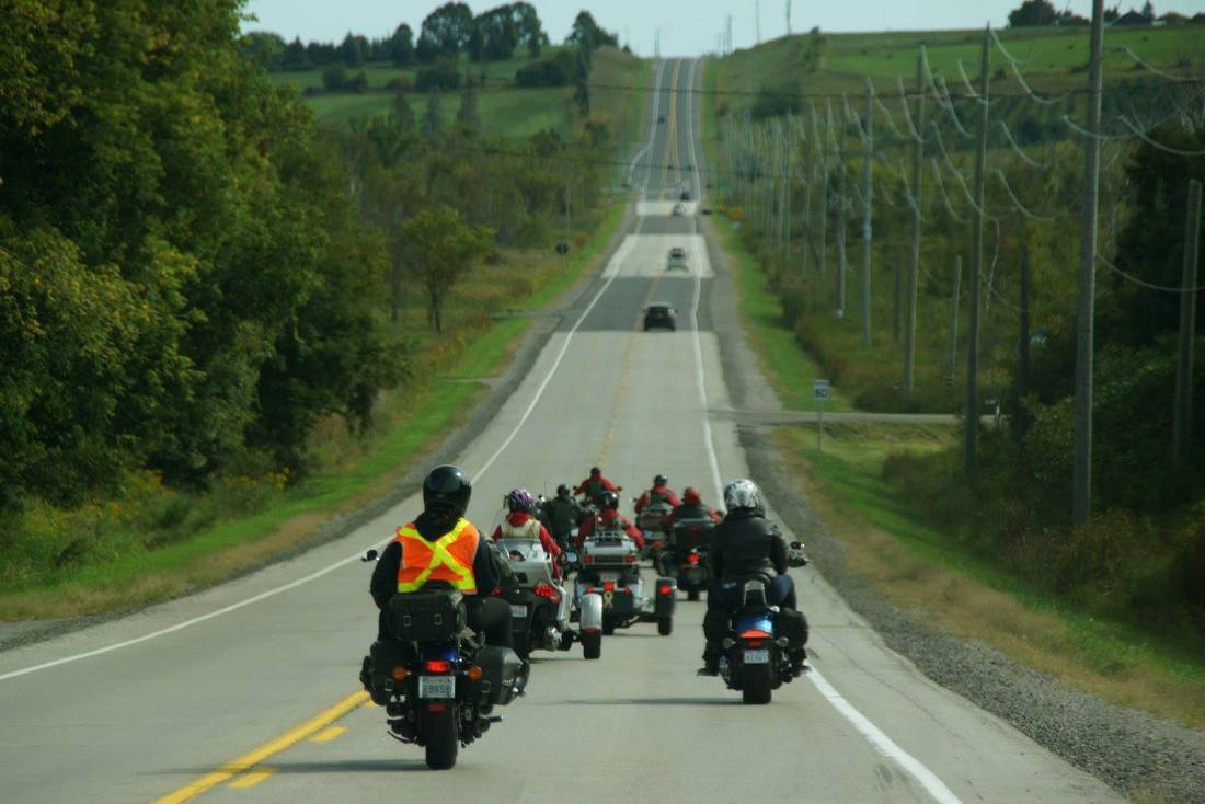 https://0901.nccdn.net/4_2/000/000/07d/95b/bikes-riding-uphill.jpg
