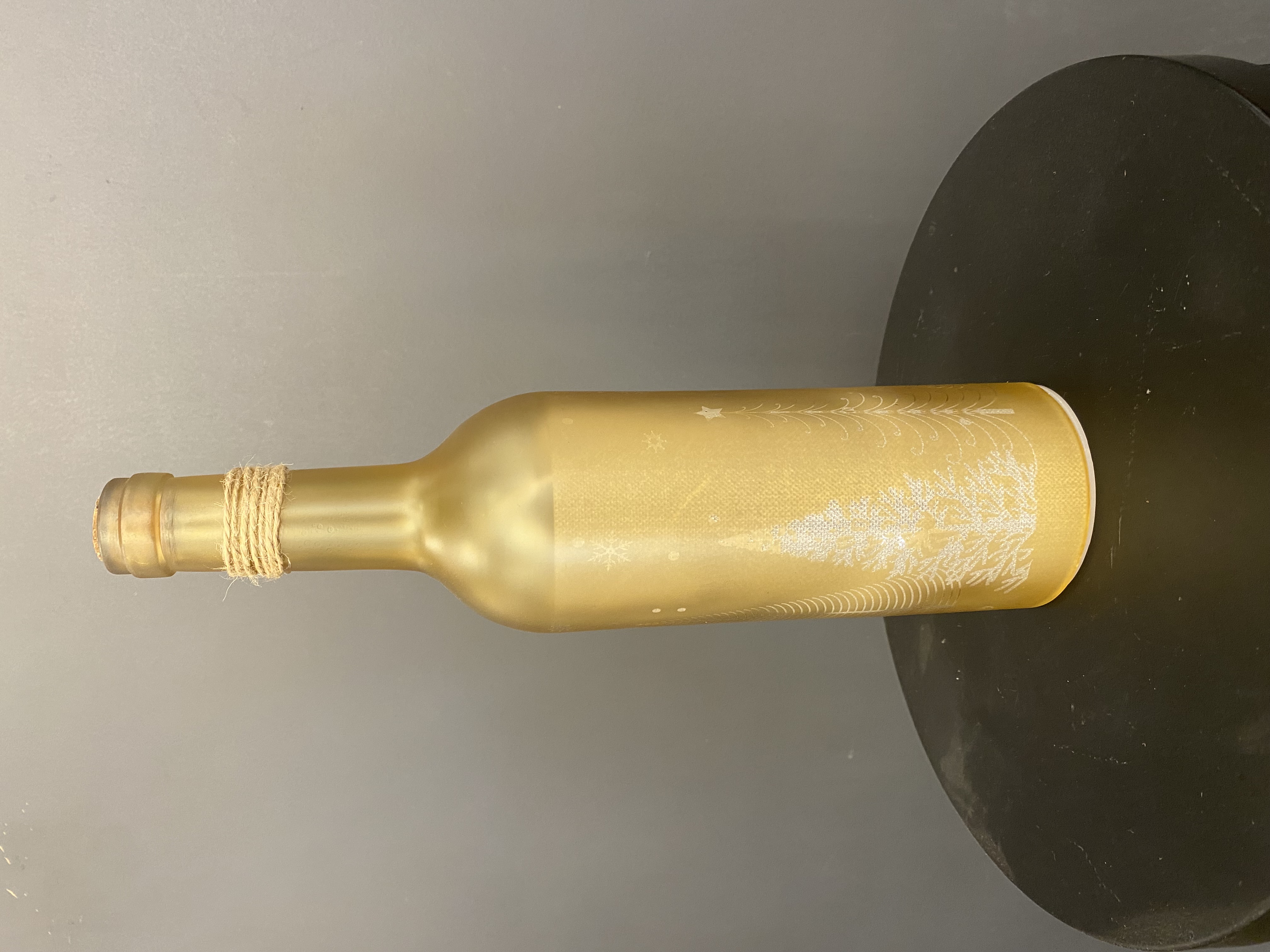 187 JYB89402
Gold Light Up Bottle 
Regular $11.99
Blowout $5.99 no tax 