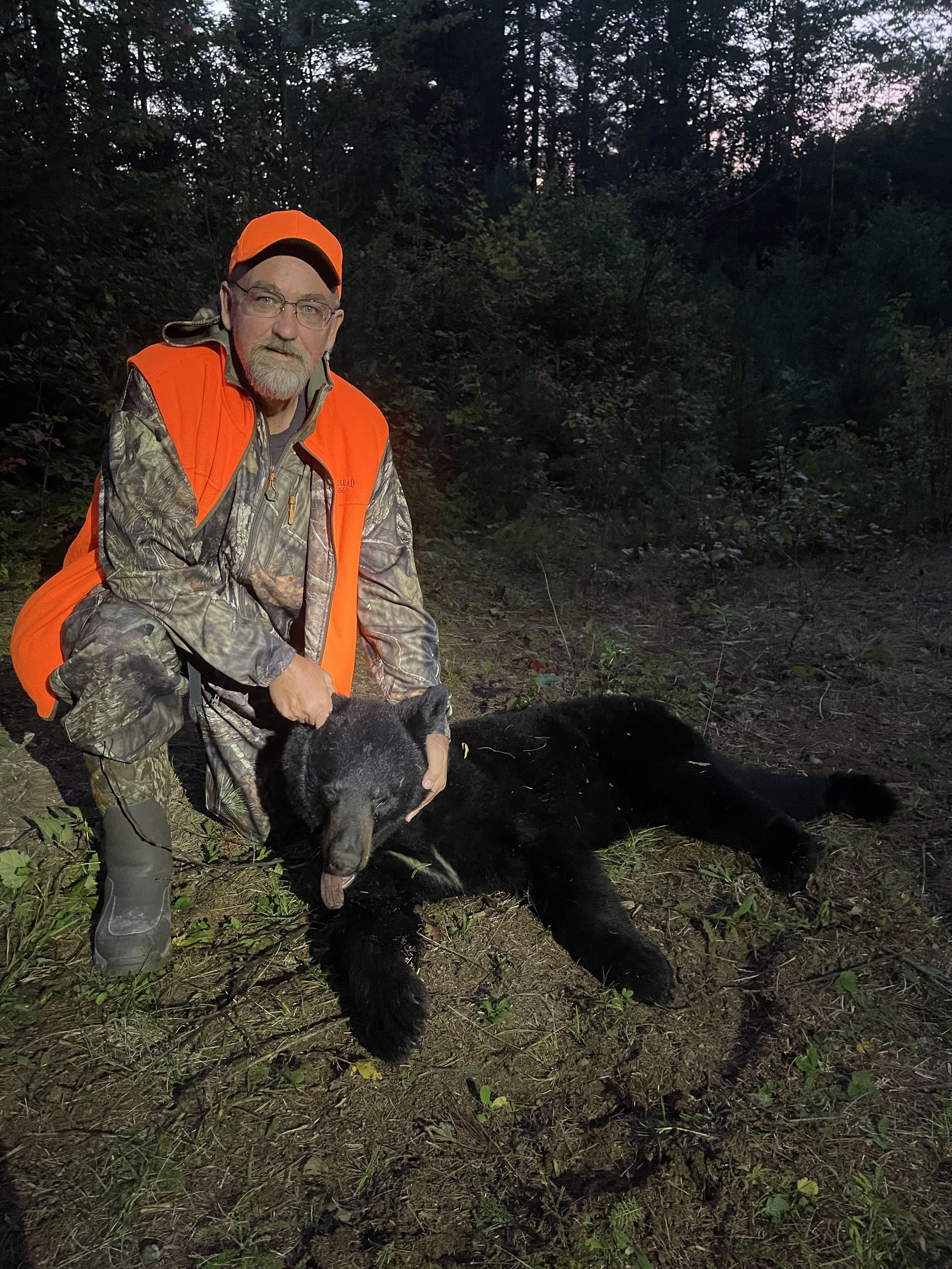 https://0901.nccdn.net/4_2/000/000/07d/95b/ontario-black-bear-hunt-wild-north-outfitters-week-3-2026-.jpg