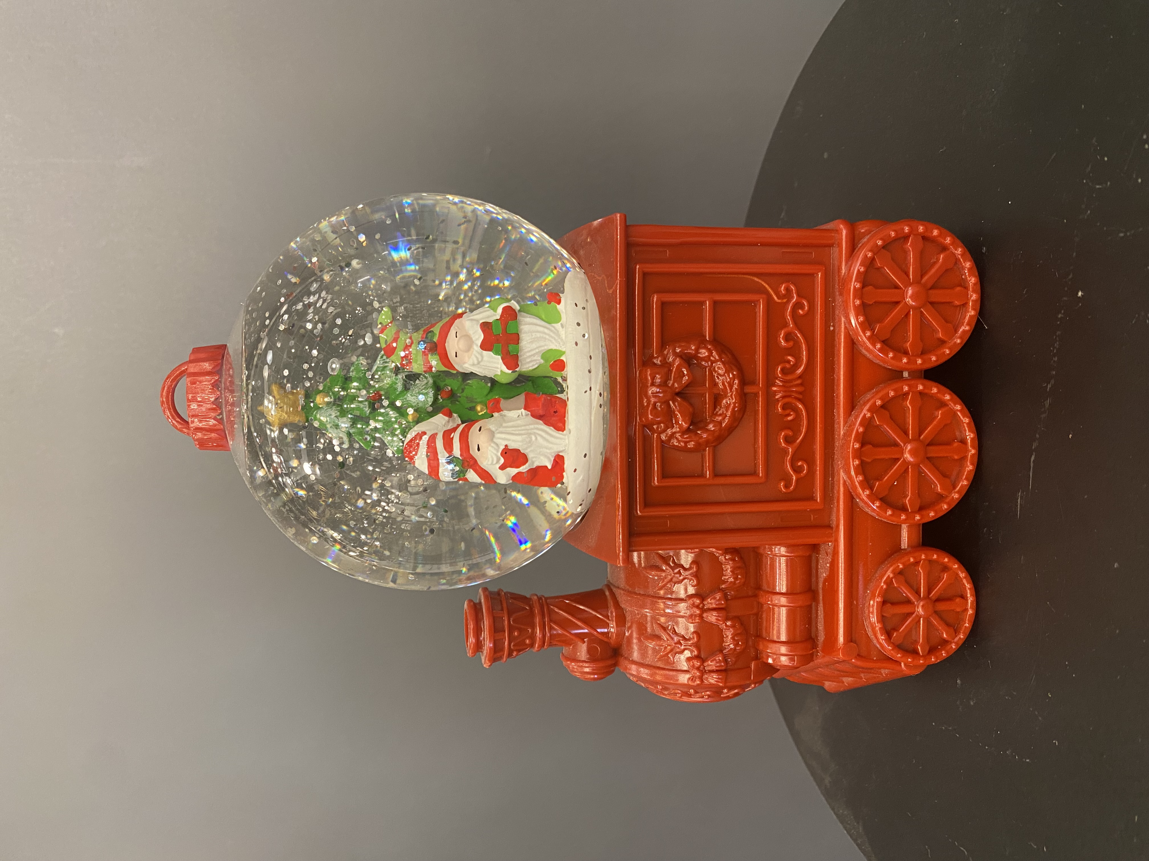 508 WCH269
LED Spinner Train Globe-Gnome
Regular $61.99
Blowout $30.99 no tax 