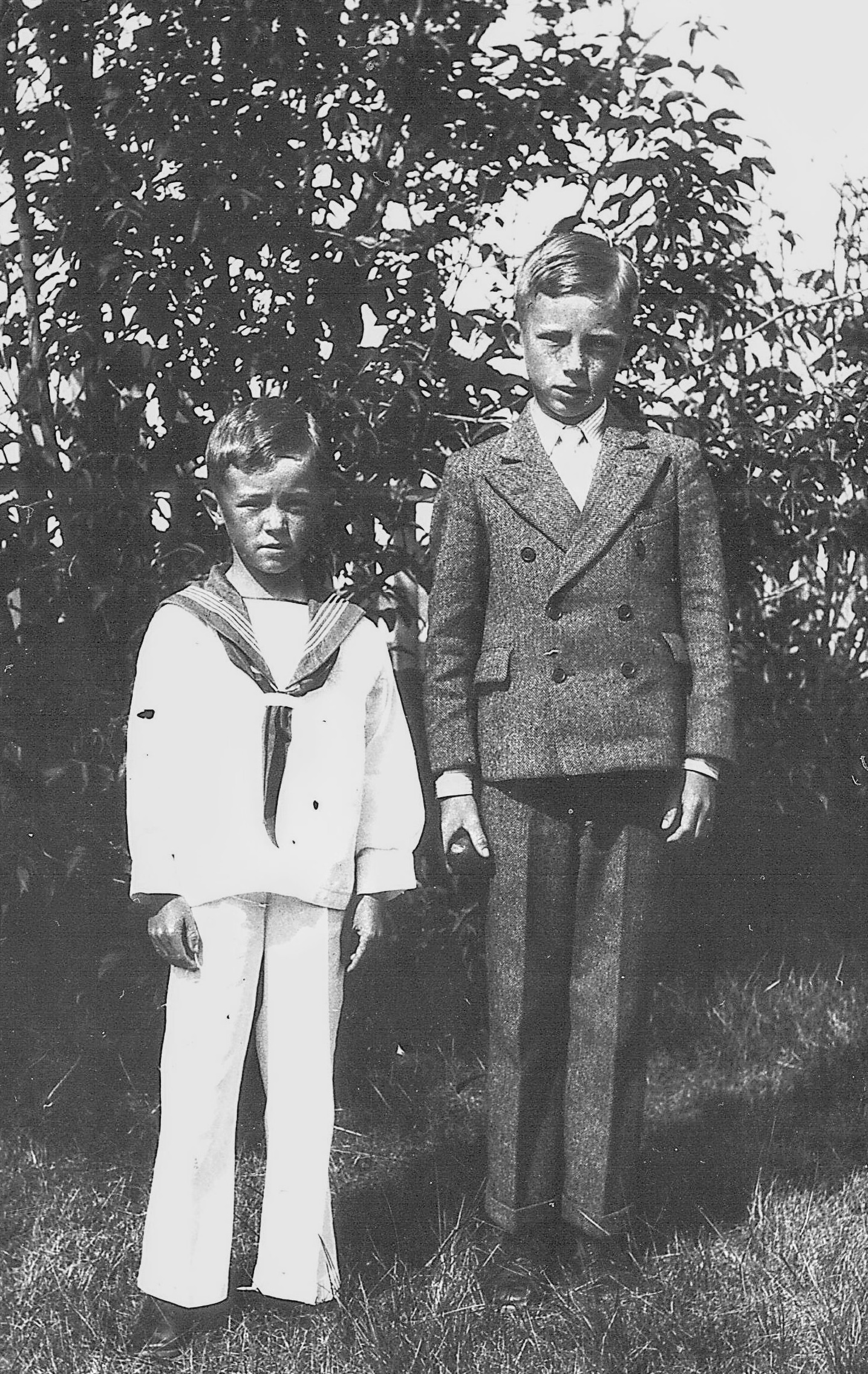 These dapper dressed young gents appear to be standing on the front lawn of the Old Bay House. Presumably dressed for a special occasion - it is not known what such occasion or who these two are! If you have any leads / information - please let us know!
990.4.79.220 / Reid, Gordon