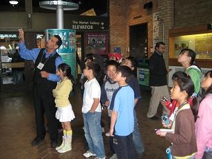 https://0901.nccdn.net/4_2/000/000/081/4ce/Bruce-Bell-with-students-on-tour-at-St-Lawrence-Market-308x231.jpg