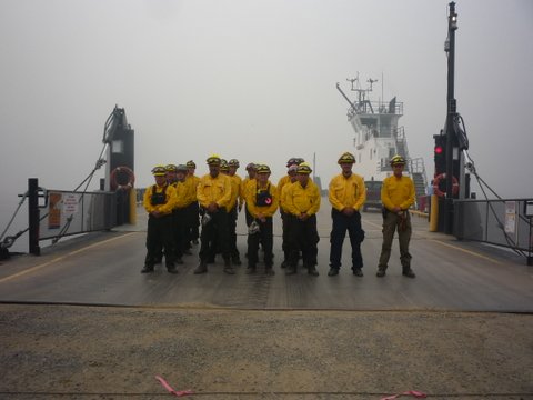 https://0901.nccdn.net/4_2/000/000/082/8ea/aug-16-francois-lake-firefighters-from-mexico.jpg