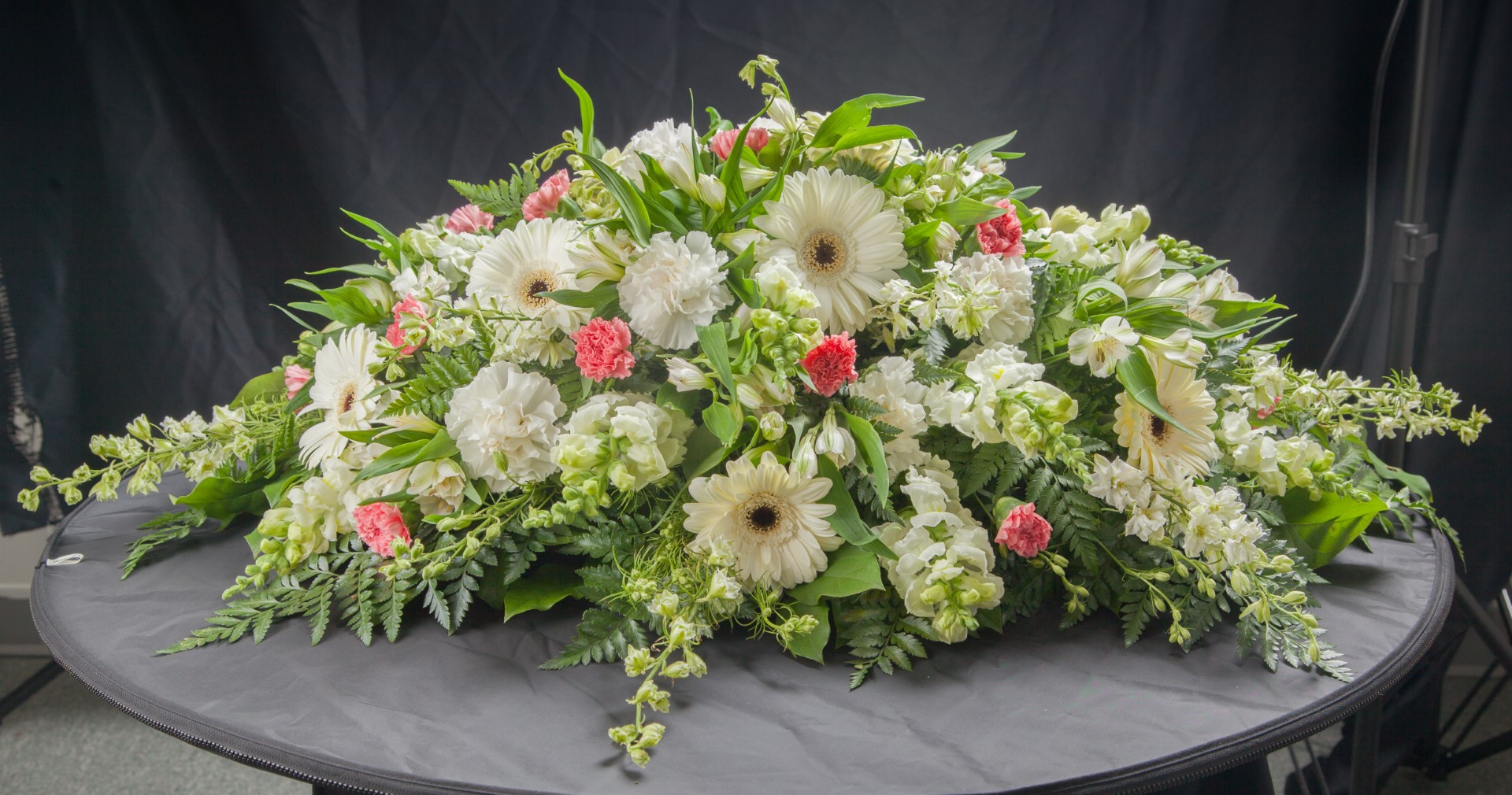 Funeral_Flowers_Port_Alberni.jpg