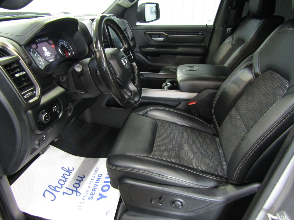 https://0901.nccdn.net/4_2/000/000/085/fb9/img_3726--medium-.jpg