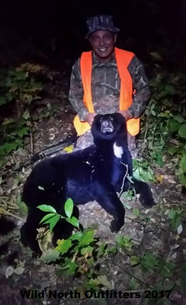 https://0901.nccdn.net/4_2/000/000/088/888/2017-fall-ontario-black-bear-hunt-wild-north-outfitters-bill.jpg