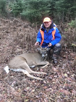 https://0901.nccdn.net/4_2/000/000/088/e48/2022-ontario-whitetail-deer-hunt-wild-north-outfitters.jpg
