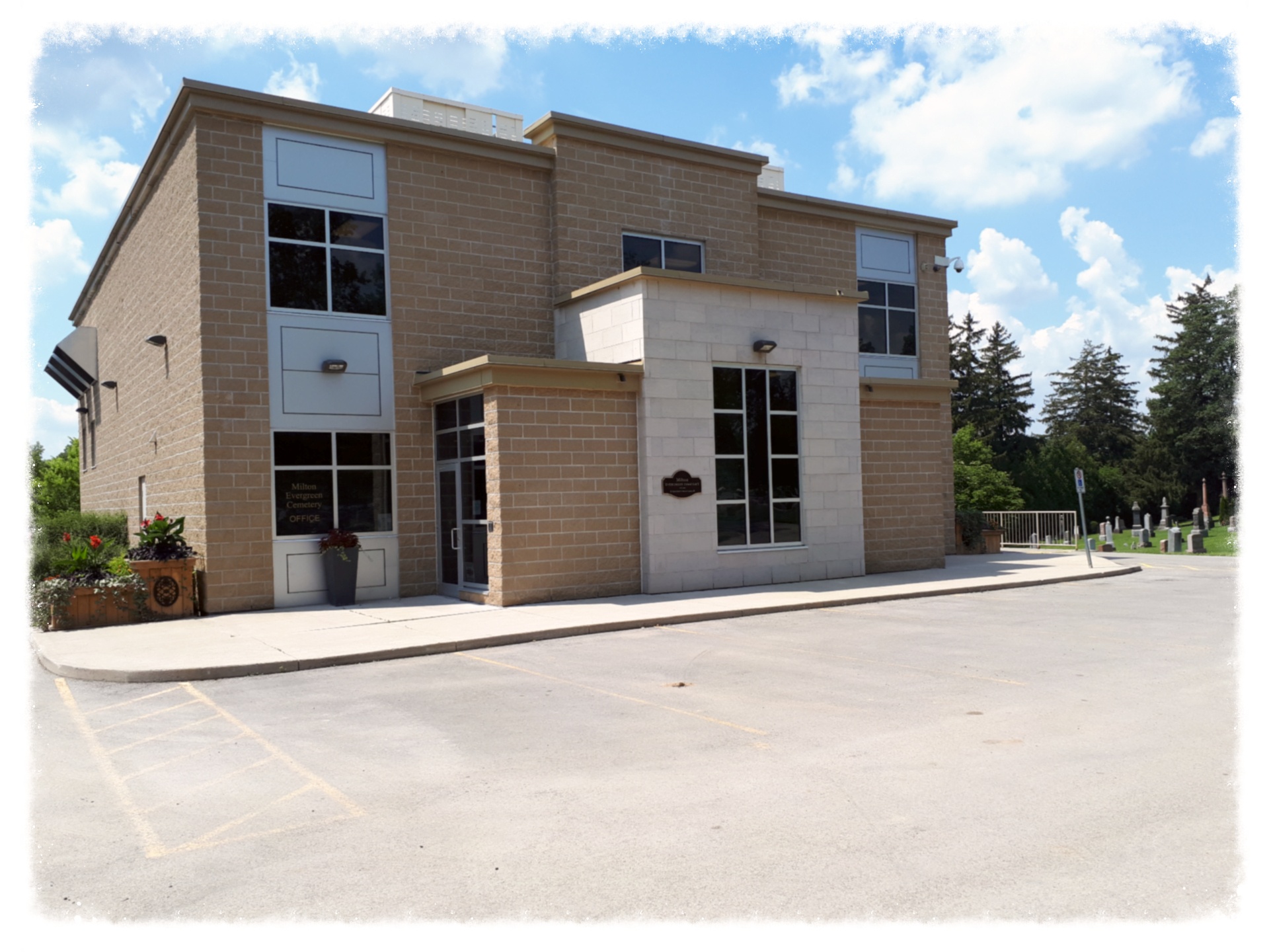 Evergreen Crematorium and Transfer services for funeral homes in South