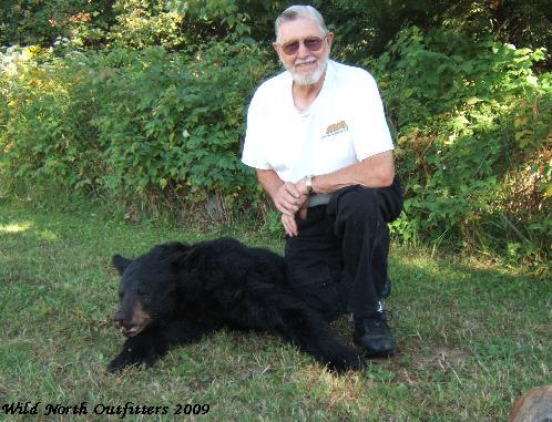https://0901.nccdn.net/4_2/000/000/08a/6b3/ontario-black-bear-hunt-ken-wild-north-outfitters.jpg